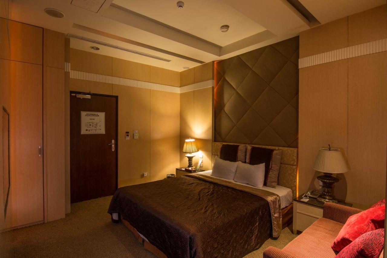 Gold Sand Motel Shulin Luaran gambar