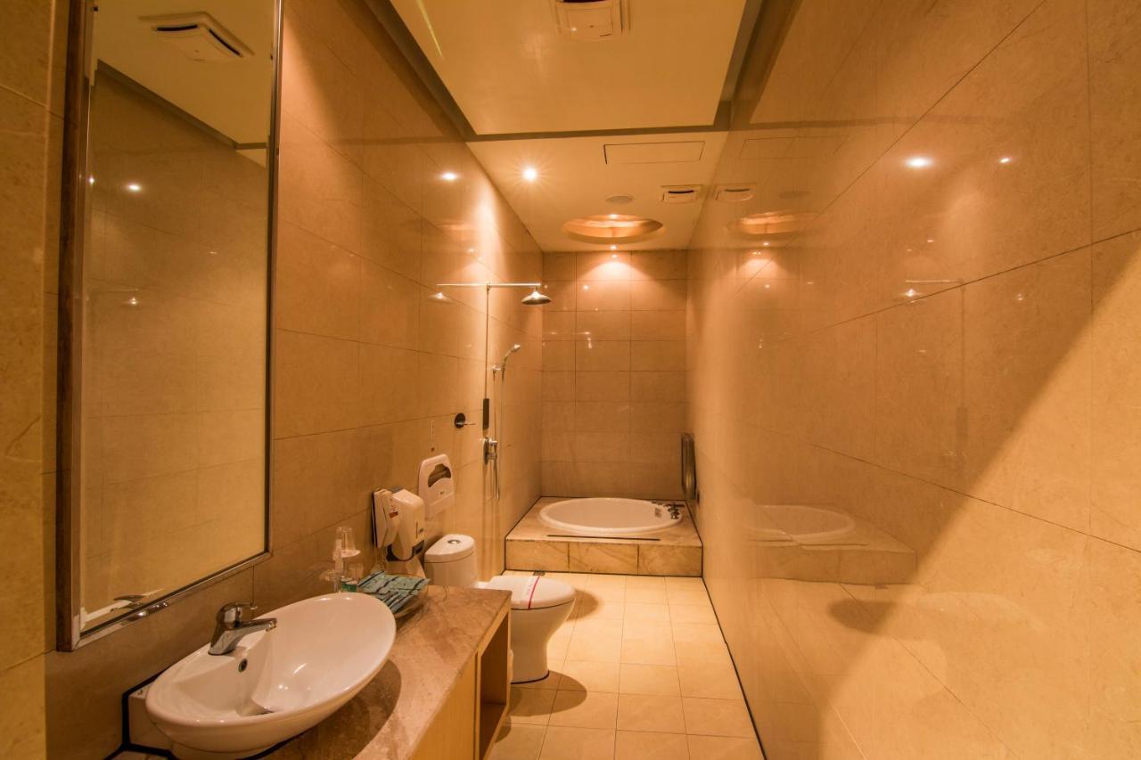 Gold Sand Motel Shulin Luaran gambar
